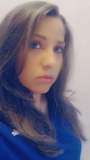 Crystal Gonzales Photo 9