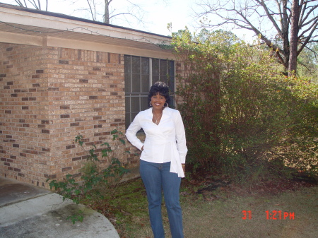 Carol Gray Photo 5