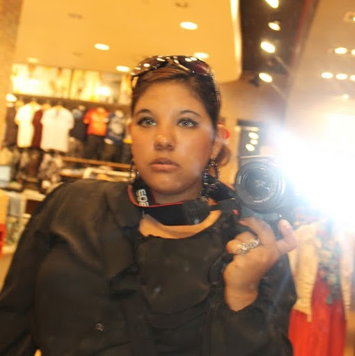 Stephanie Sandoval Photo 2