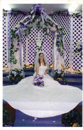 Rebecca Stilwell Photo 16