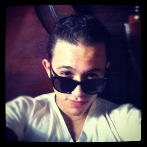 Alfredo Vargas Photo 15