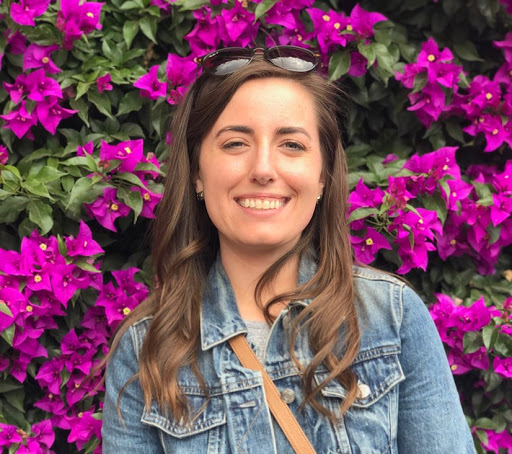 Elizabeth Muller Photo 33