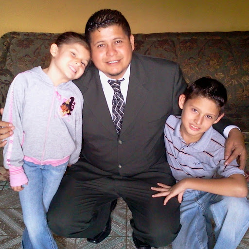 Erick Alvarado Photo 7