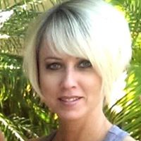 Stephanie Donohue Photo 27