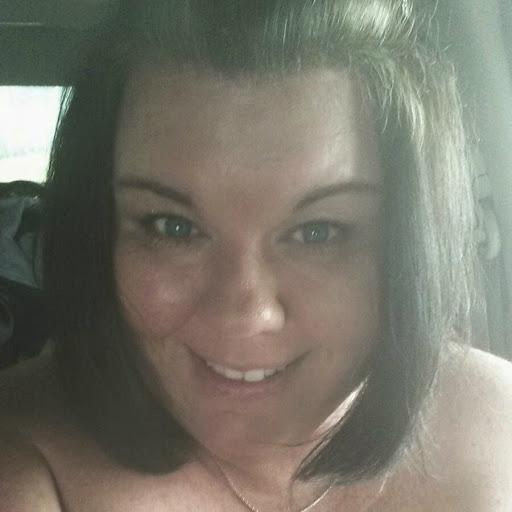 Kelly Campbell Photo 37