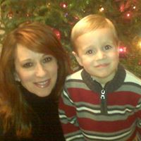 Julie Hollar Photo 6