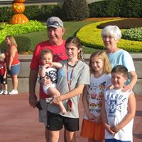 Betty Lyons Photo 31