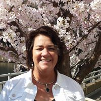 Janice Larson Photo 30