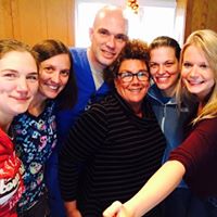 Vicky Perkins Photo 31