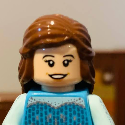 Alice Osborne Photo 10