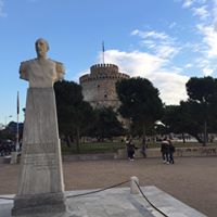 Daniel Lennon Photo 22