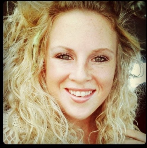 Natalie Kerr Photo 16