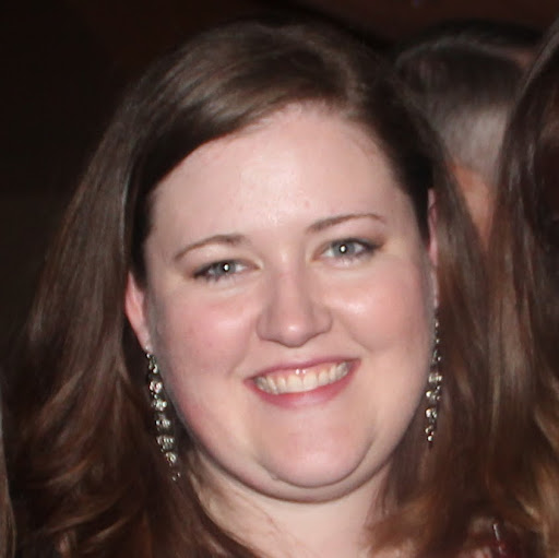 Amanda Kuhn Photo 10