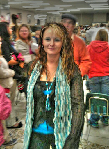 Amy Fish Photo 13