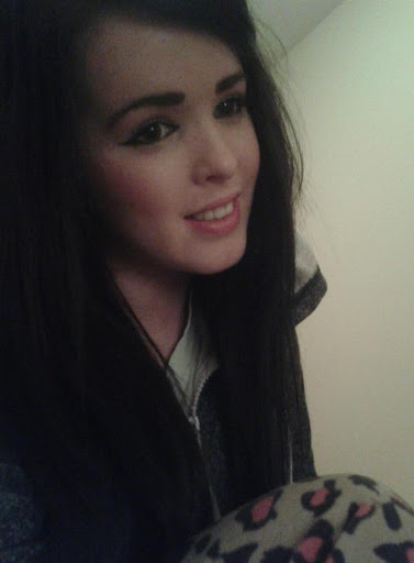 Shannon Hamilton Photo 30