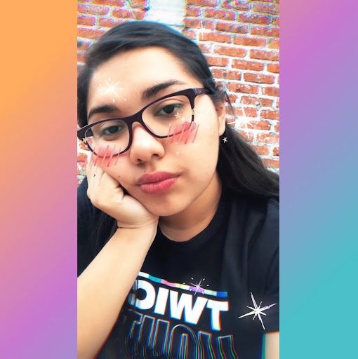 Ana Jackson Photo 34