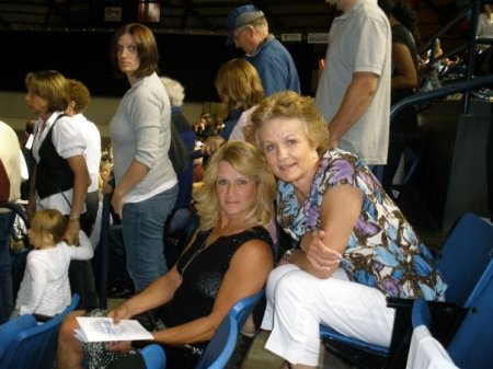 Sandy Vaughn Photo 24