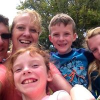 Jennifer Guenther Photo 13