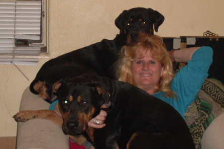 Christine Strong Photo 25