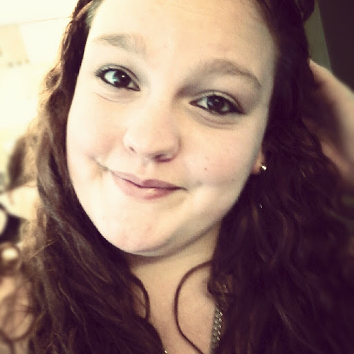 Meaghan Jones Photo 7