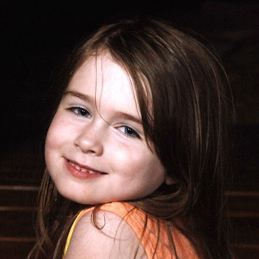 Kristen Jeffries Photo 3