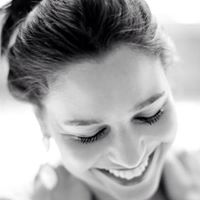 Cynthia Costa Photo 14