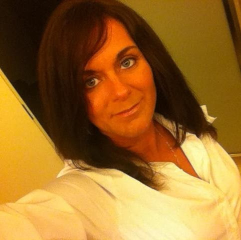 Michelle Kelley Photo 16