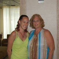 Laurie Russell Photo 3