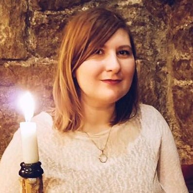 Candice Phillips Photo 7