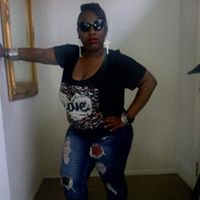 Theresa Battle Photo 9