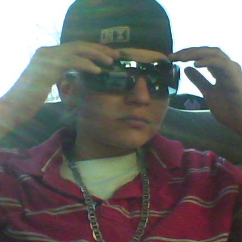 Angie Maxwell Photo 11