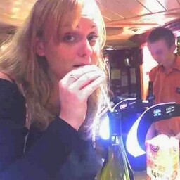 Catherine Phillips Photo 21