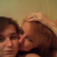 Tina Hartman Photo 14