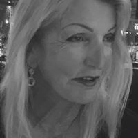 Jane Wynn Photo 13