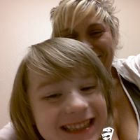 Shelly Hooper Photo 15