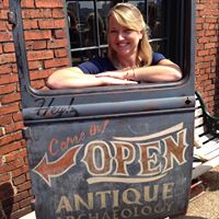 Jenny Hampton Photo 28