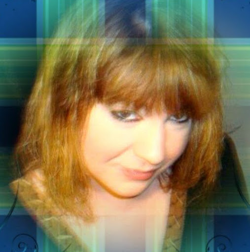 Sharon Reynolds Photo 14