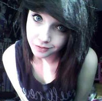 Maggie Perkins Photo 8