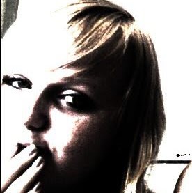 Robyn Matthews Photo 12