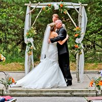 Geraldine Larson Photo 27