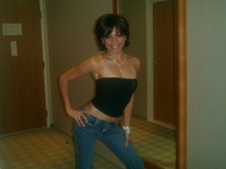 Christina Rodriguez Photo 19