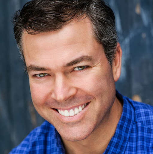Lindsay Moss Photo 18