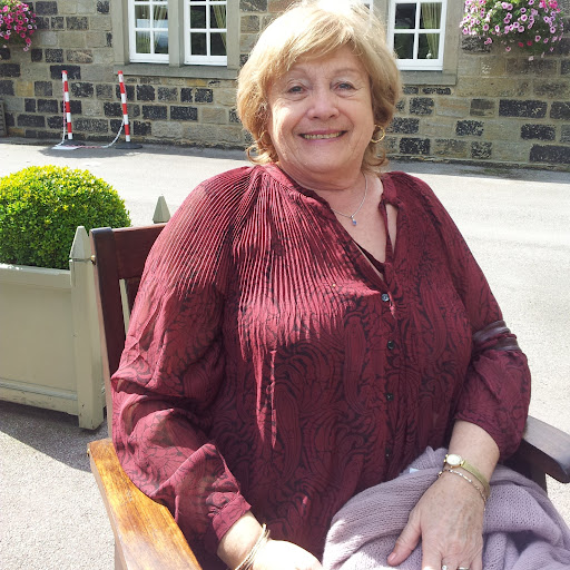 Rosemary Summers Photo 16