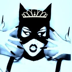 Martha Cohen Photo 32