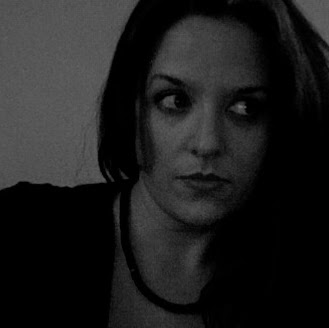 Annie Matthews Photo 39