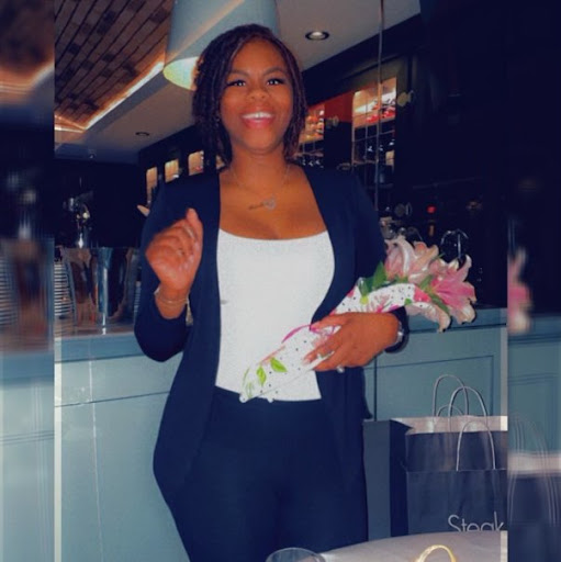 Natalie Mcdonald Photo 32