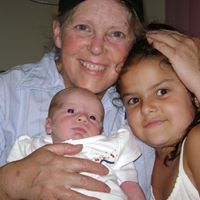 Julie Lytle Photo 24