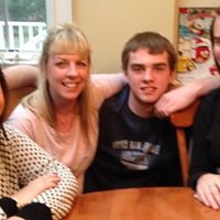 Elizabeth Macpherson Photo 14