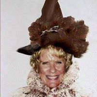 Patricia Walters Photo 35