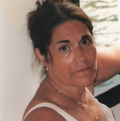 Carmen Fuentes Photo 23